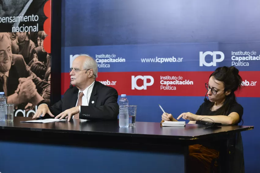 Jorge Taiana dio una clase especial en el ICP: "Sin integración regional, no hay soberanía"