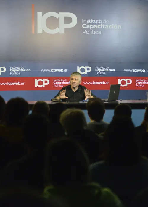 Elbaum y Teruggi disertaron sobre historia y política mundial y latinoamericana en el ICP
