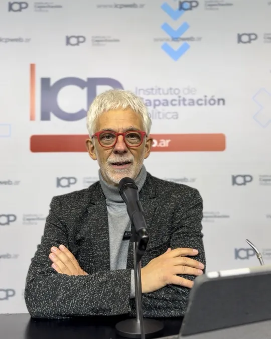 Con amplia convocatoria, comenzó el seminario “Inteligencia Colectiva” del ICP