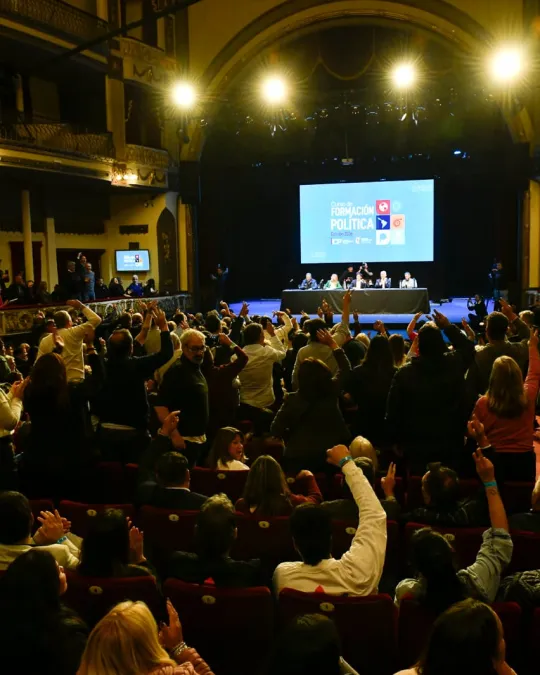 Con una disertación de Kicillof y Alak lanzamos el Curso de Formación Política